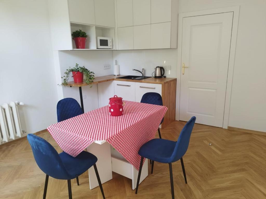 Urban Nest Apartments Brodowicza 14 Krakow Ngoại thất bức ảnh